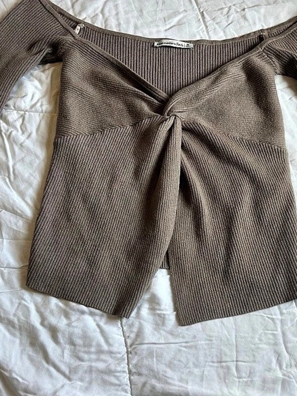 Abercrombie & Fitch Off-The-Shoulder Twist Sweater Brown Medium